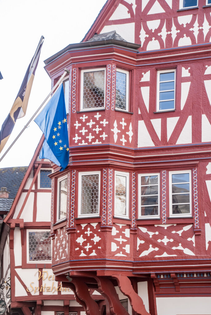 Der Erker der Badstube auf dem Marktplatz in Bernkastel-Kues
